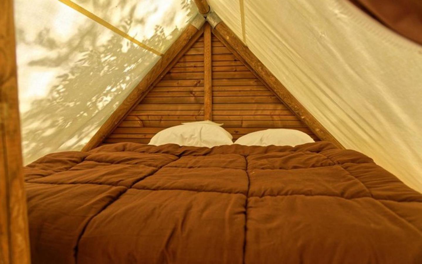 Camping Les Rives Du Lac De Vinca Kültér fotó