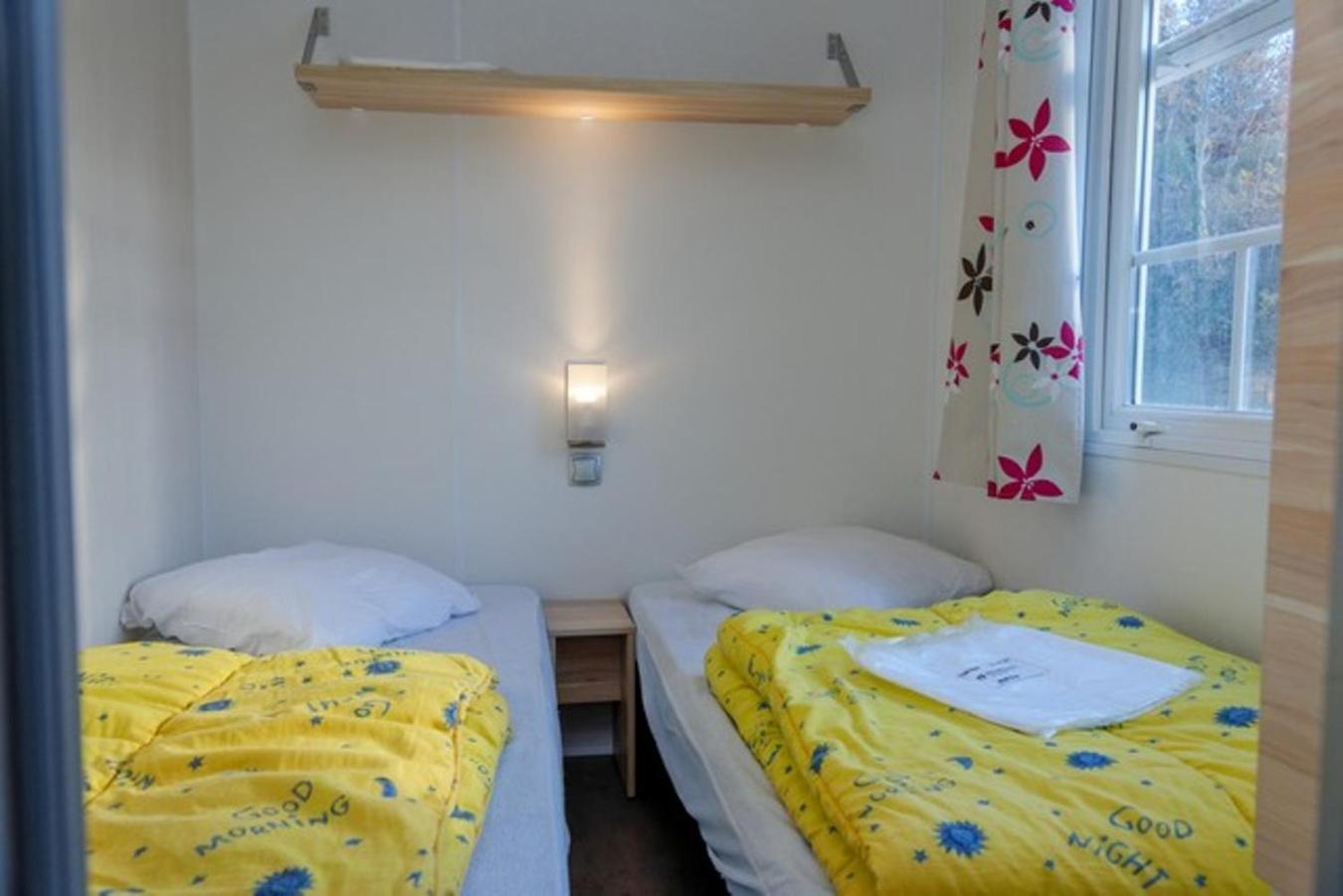 Camping Les Rives Du Lac De Vinca Kültér fotó